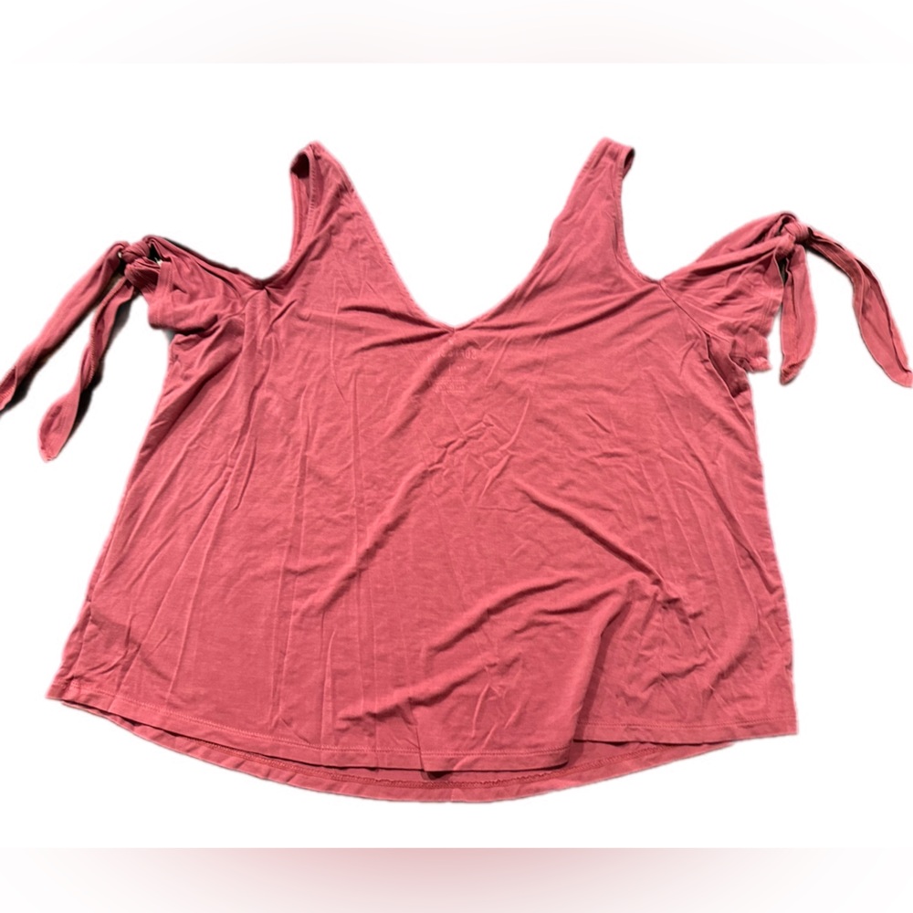 AE Outfitters cold‎ shoulder dusty rose deep V tank - Picture 2 of 4